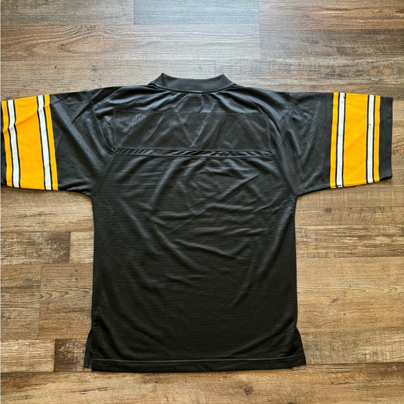 NWOT - Pittsburgh Steelers NFL Jersey (Small Damage) - Picture 7 of 10